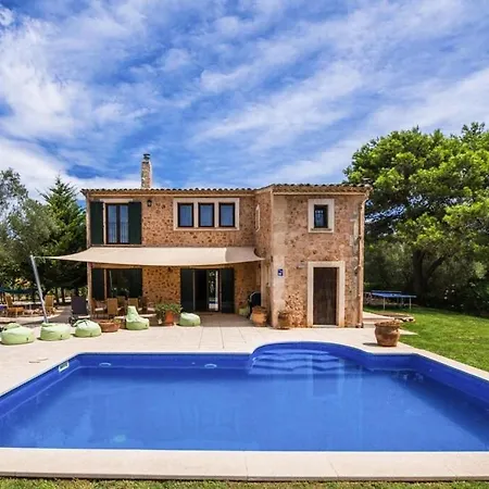 Kiana In Santa Eugenia - Your Child-friendly On Mallorca Holiday home *